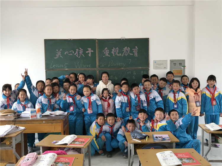 【协和校友】一路往西,走进苏小霞温热的支教岁月 (2).jpg