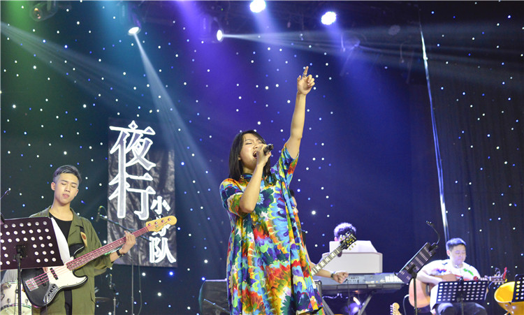 20160612夜行小分队 朱高航【乐队歌手演唱《心要野》】.jpg