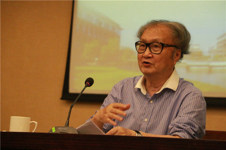 品牌三中国文艺理论会副会长孙绍振趣谈阅读与人性.JPG