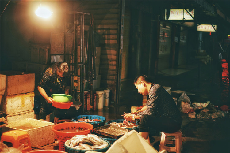 53《人间八市》 (6).jpg
