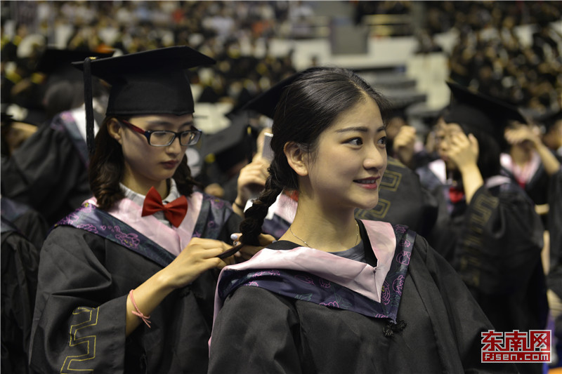 b083fead6c8918d4a53632.jpg