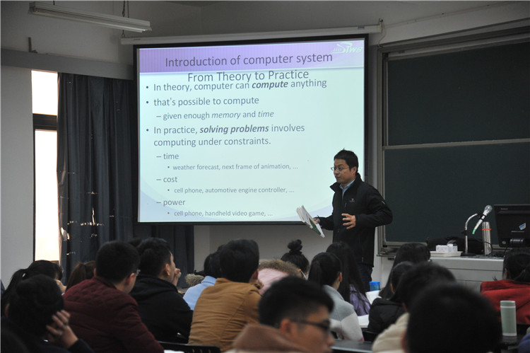 20160228院领导检查开学首日教学情况 师生精神饱满 (2) - 副本.JPG