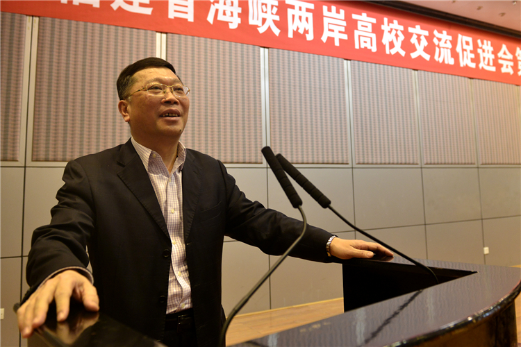 3闽十大举措 深化闽台教育交流0 陈国龙副厅长讲话_副本.jpg