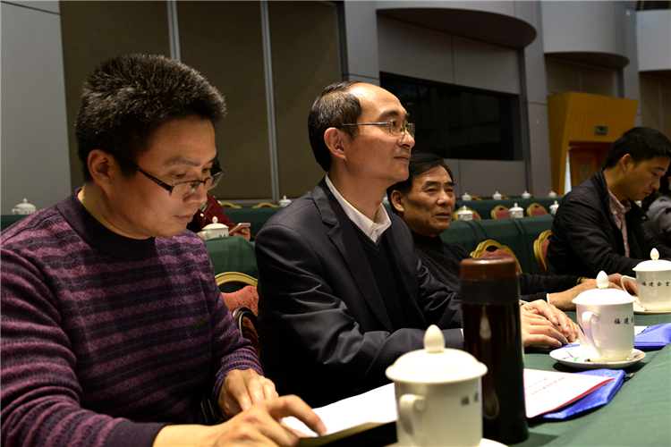 2袁勇麟院长王进安副院长参加省海峡两岸高校交流促进会第五次会员代表大会_副本.jpg