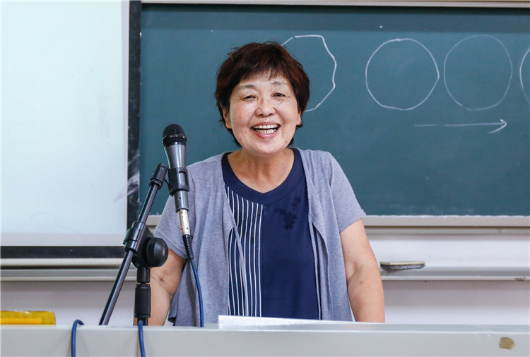20160526小山美年子老师上课课堂 李哲雯 (3).JPG