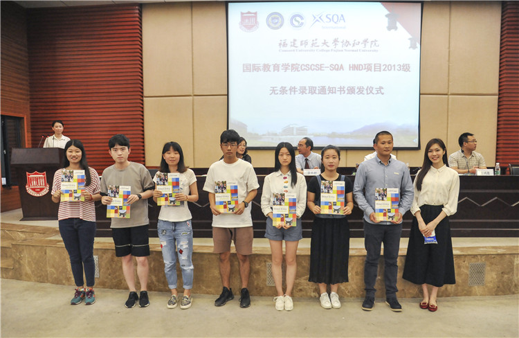 20160527国本结业典礼 杨竞雯 (7).JPG